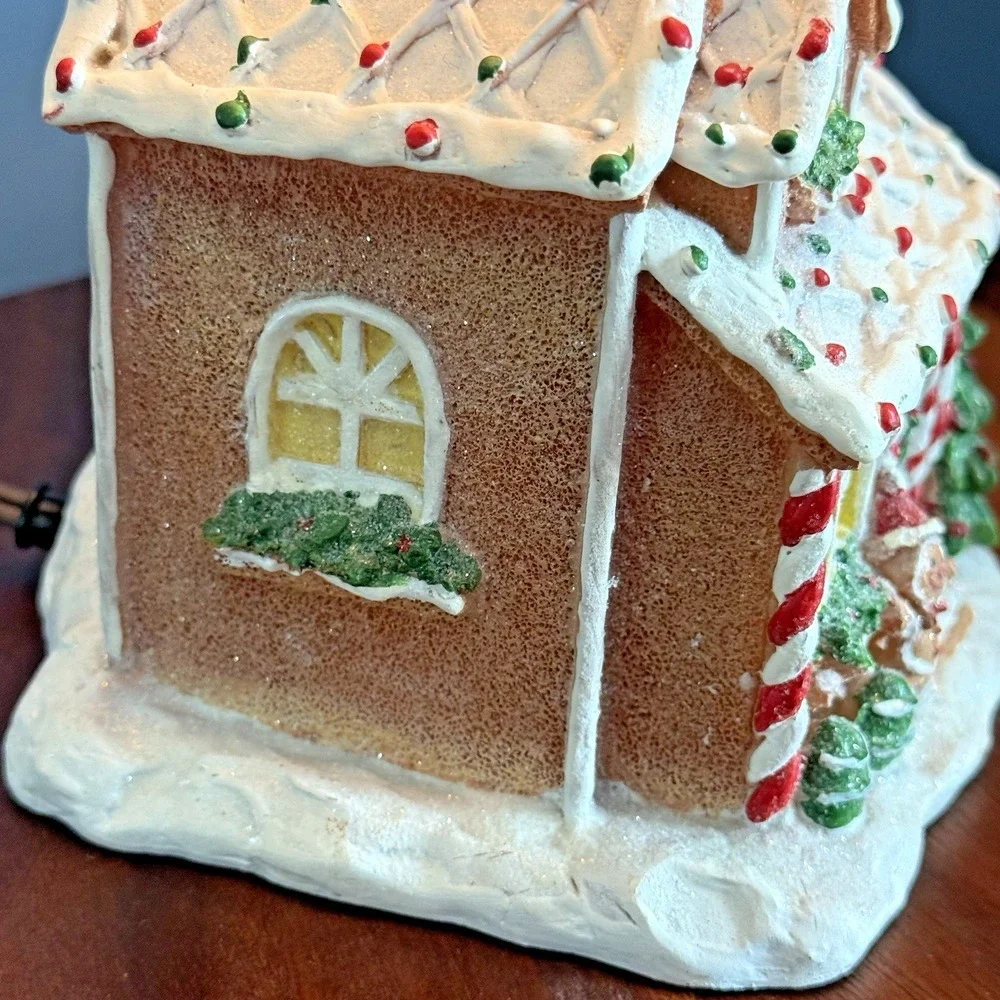 Vintage Gingerbread House Accent Lamp Christmas Village Nightlight 14